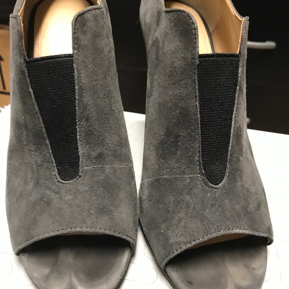 Saks Fifth Avenue Peep Toe Heels